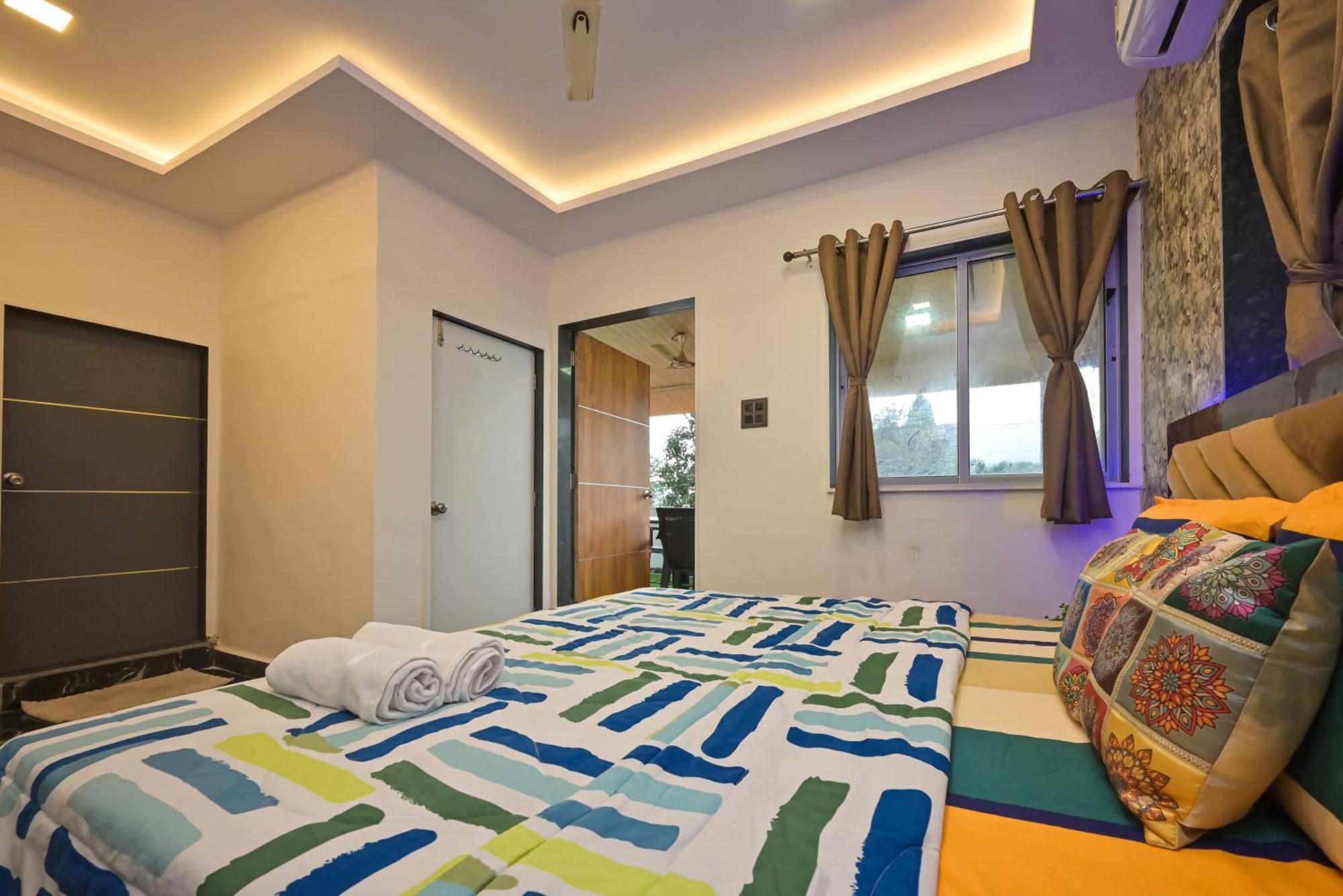 Empyrean Stay Ll 3Bhk Ll Marshall Villa Ll Large Pool Ll Ac Ll Lonavala Esterno foto